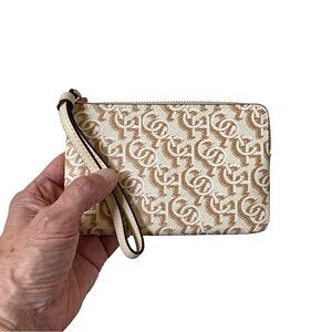 COACH CORNER ZIP WRISTLET WITH COACH MONOGRAM PRINT CF548 IM/CHALK, NEW W/ TAG
